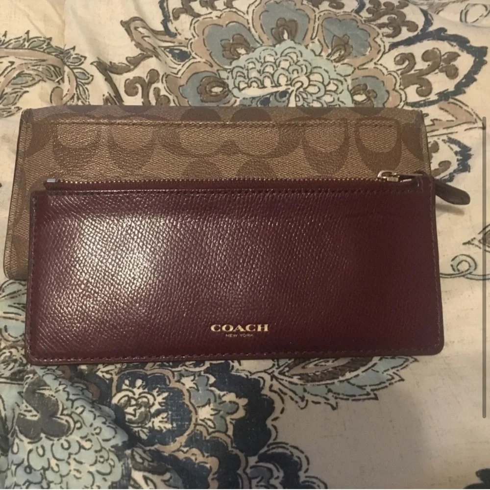 Coach Wallet - Picture 2 of 4